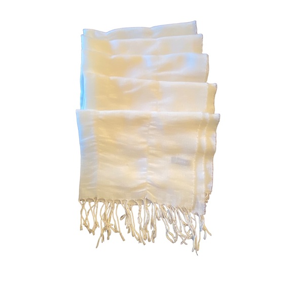 J.Crew lightweight Raw Edge Fringe Cream Scarf - Picture 5 of 8
